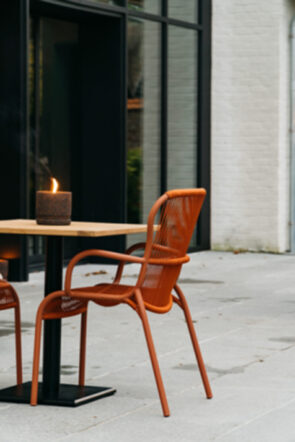 Indoor / outdoor armchair "Loop" - Terracotta