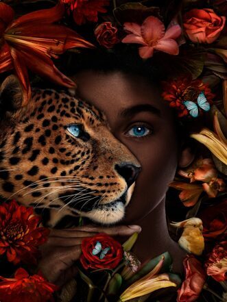 Tableau en verre "Lady avec léopard" 60 x 80 cm
