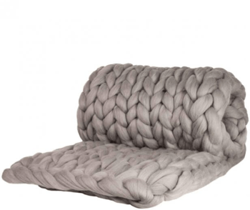 Luxuriöse Chunky Knit Cosima Decke aus 100% Merinowolle - 150 x 203 cm / Hellgrau