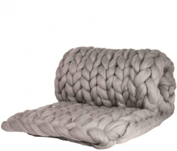 Luxueuse couverture Chunky Knit Cosima 100% laine mérinos - 100 x 150 cm / Gris clair