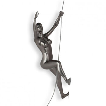 Design-Skulptur Bergsteigerin II 31 x 16 cm - Dunkelgrau